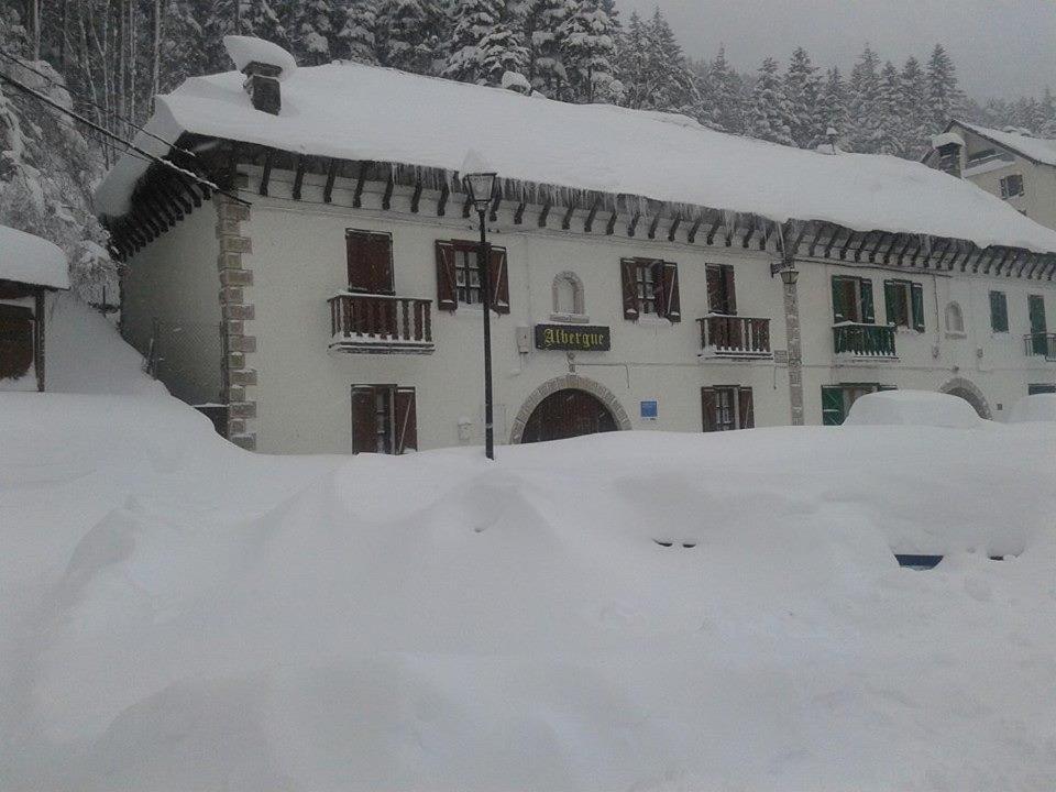 Albergue De Canfranc Estacion 외부 사진
