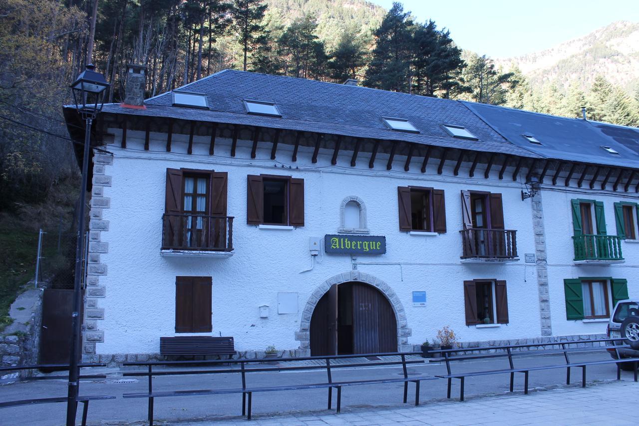 Albergue De Canfranc Estacion 외부 사진
